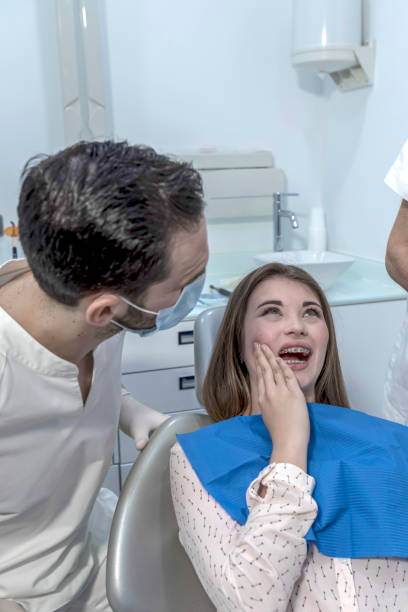 Best Urgent Dental Care for Toothache in Postville, IA
